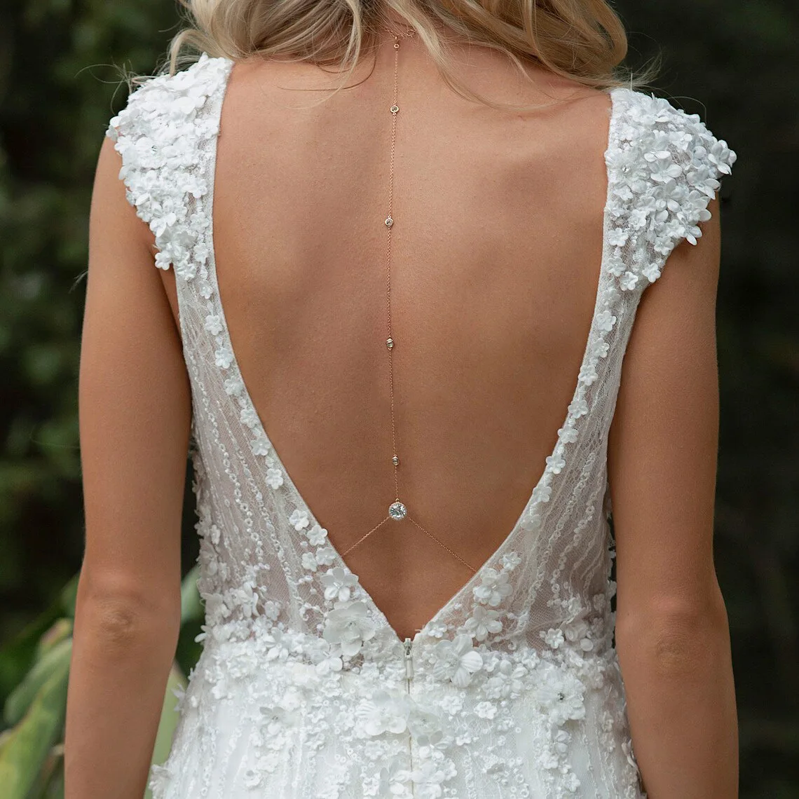 سلسلة جسم أنيقة وبسيطة بتصميم  - مراجعة Body Jewelry For Backless Dress وسعره