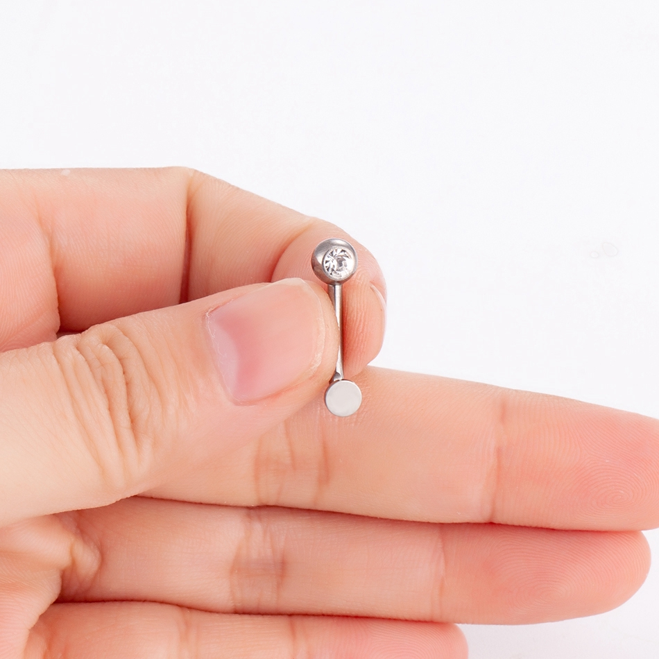 ثقب شفاه من التيتانيوم مع جوهر - مراجعة Body Jewelry Vch وسعره